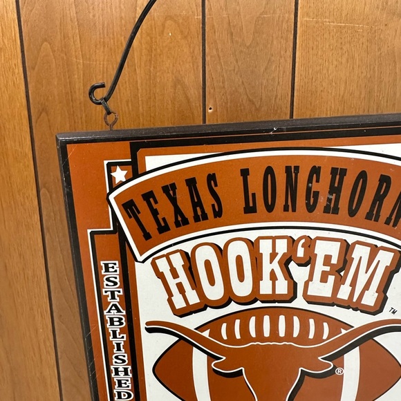 Texas Longhorns orange and white Hanging Wooden Square Plaque - Picture 4 of 6